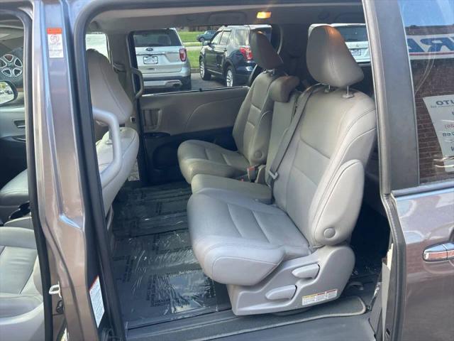 2020 Toyota Sienna XLE Premium