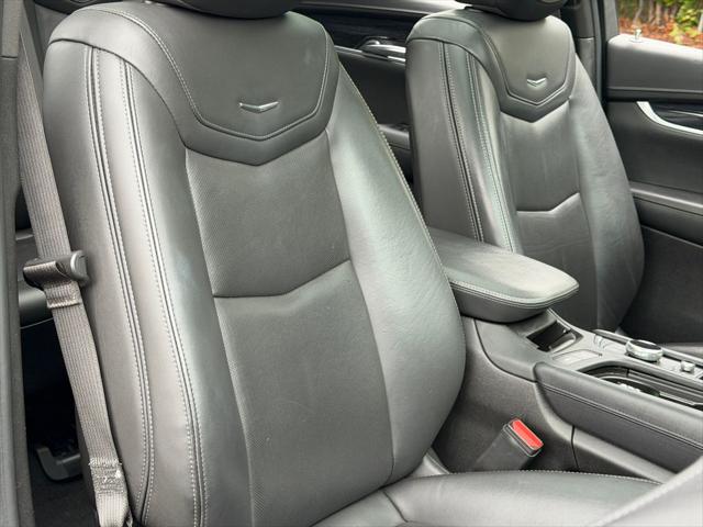 2023 Cadillac XT5 AWD Premium Luxury