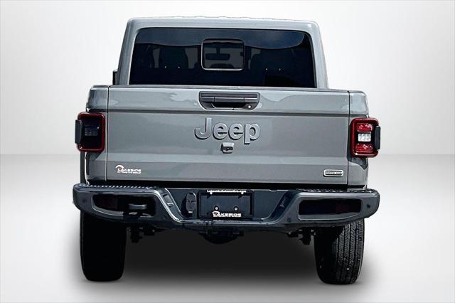 2022 Jeep Gladiator Overland