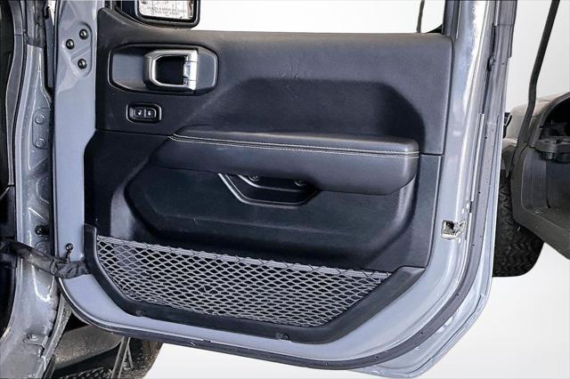2022 Jeep Gladiator Overland