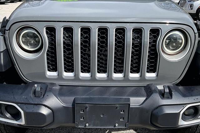 2022 Jeep Gladiator Overland