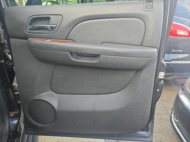 2011 Chevrolet Avalanche LTZ