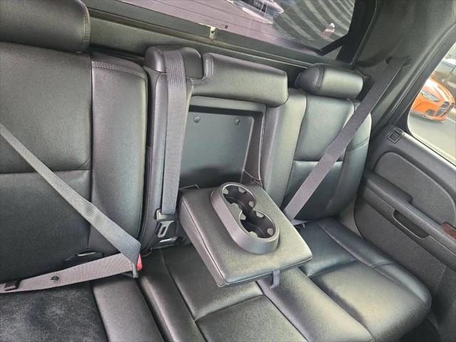 2011 Chevrolet Avalanche LTZ