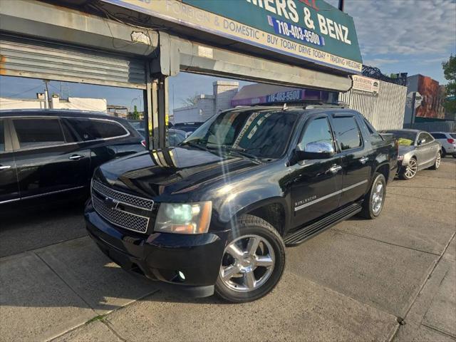 2011 Chevrolet Avalanche LTZ