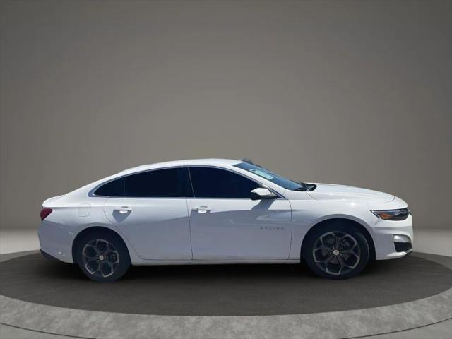 2021 Chevrolet Malibu FWD LT