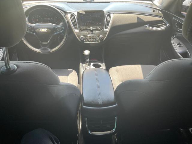 2021 Chevrolet Malibu FWD LT