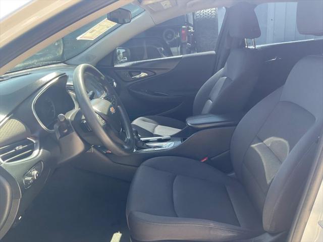2021 Chevrolet Malibu FWD LT