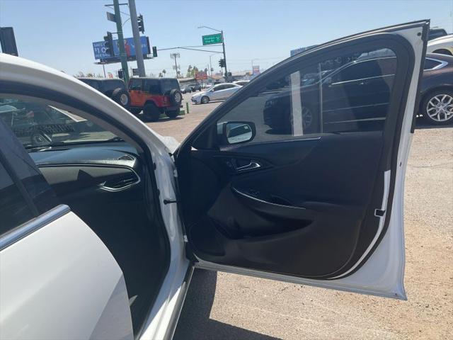 2021 Chevrolet Malibu FWD LT