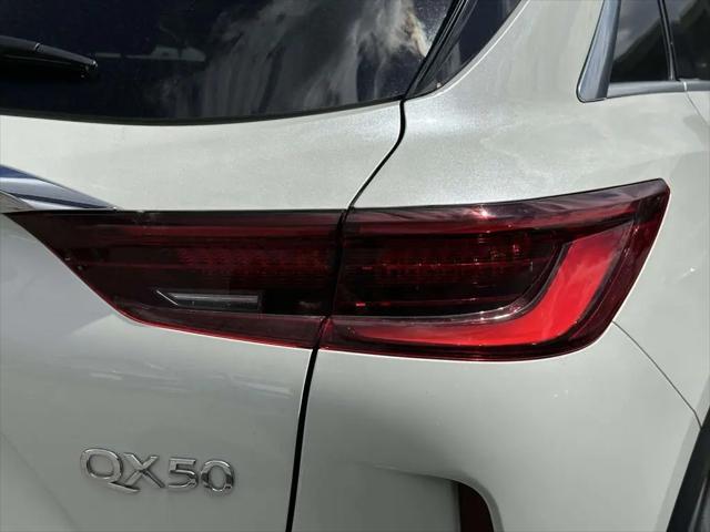 2022 INFINITI QX50 ESSENTIAL AWD
