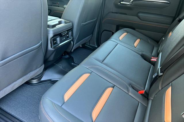 2026 GMC Sierra 1500 Crew Cab, Standard Bed, AT4, 4WD
