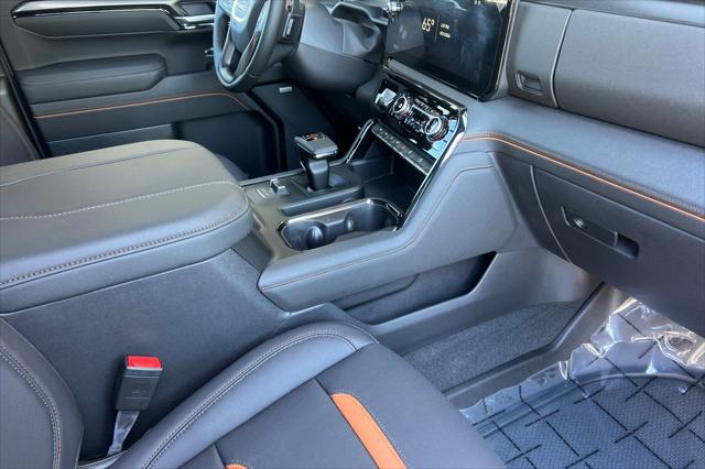 2026 GMC Sierra 1500 Crew Cab, Standard Bed, AT4, 4WD
