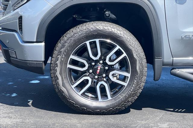 2026 GMC Sierra 1500 Crew Cab, Standard Bed, AT4, 4WD