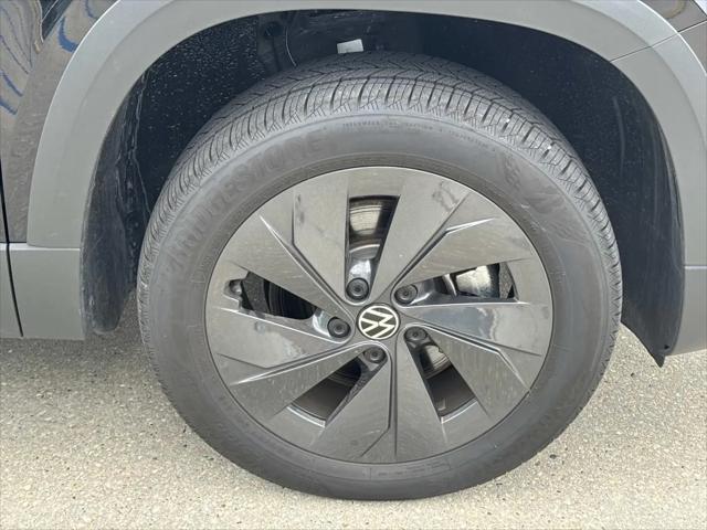 2025 Volkswagen Taos 1.5T S