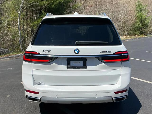 2023 BMW X7 xDrive40i