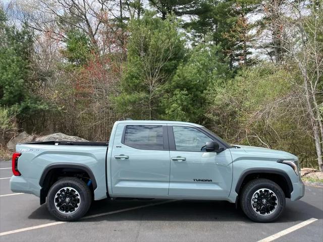 2026 Toyota Tundra SR5 CrewMax 5.5' Bed