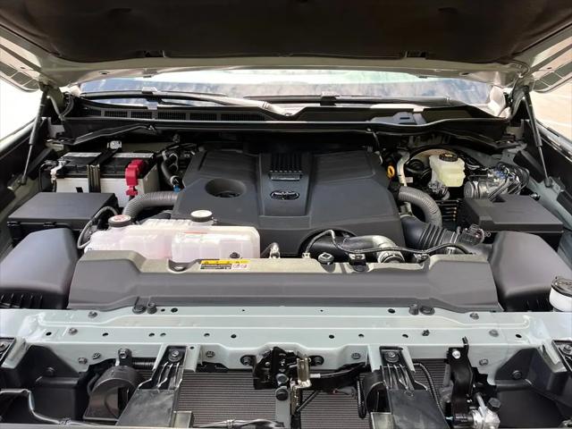 2026 Toyota Tundra SR5 CrewMax 5.5' Bed