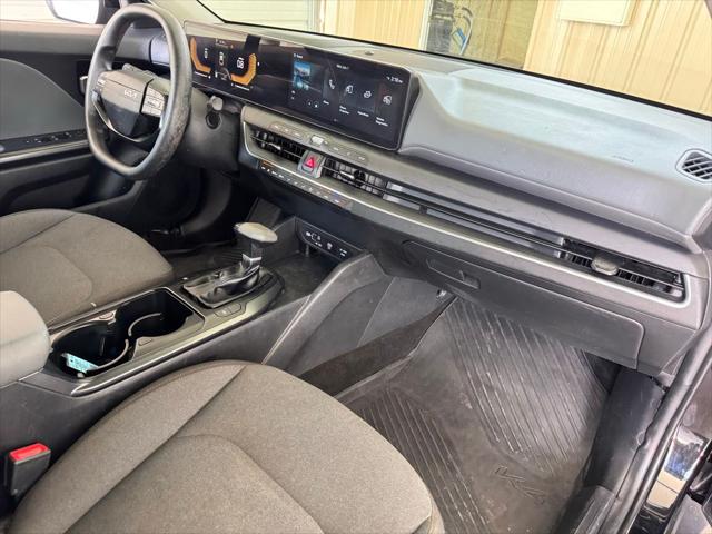 2025 Kia K4 LX