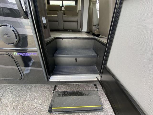 2026 Ford E-450 Cutaway 29V