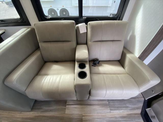 2026 Ford E-450 Cutaway 29V