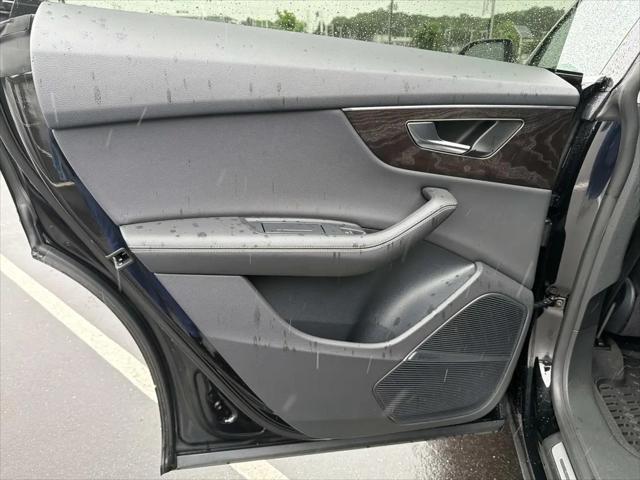 2023 Audi Q8 Premium Plus 55 TFSI quattro Tiptronic