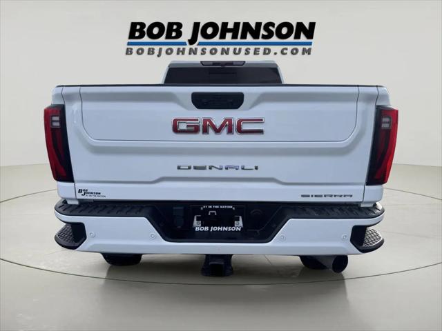 2024 GMC Sierra 3500HD 4WD Crew Cab Standard Bed Denali