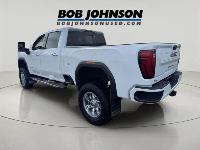 2024 GMC Sierra 3500HD 4WD Crew Cab Standard Bed Denali
