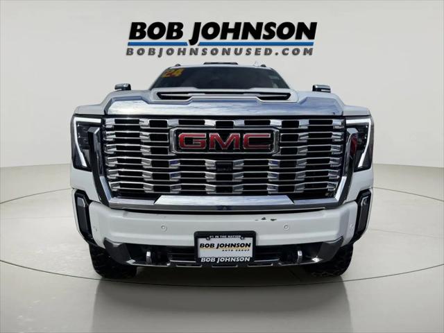 2024 GMC Sierra 3500HD 4WD Crew Cab Standard Bed Denali