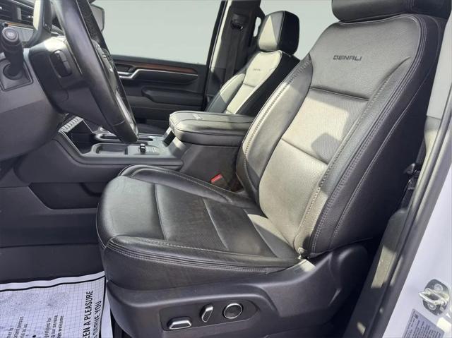 2024 GMC Sierra 3500HD 4WD Crew Cab Standard Bed Denali