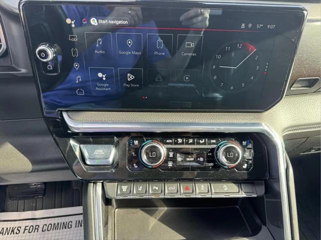 2024 GMC Sierra 3500HD 4WD Crew Cab Standard Bed Denali