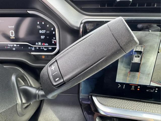 2024 GMC Sierra 3500HD 4WD Crew Cab Standard Bed Denali