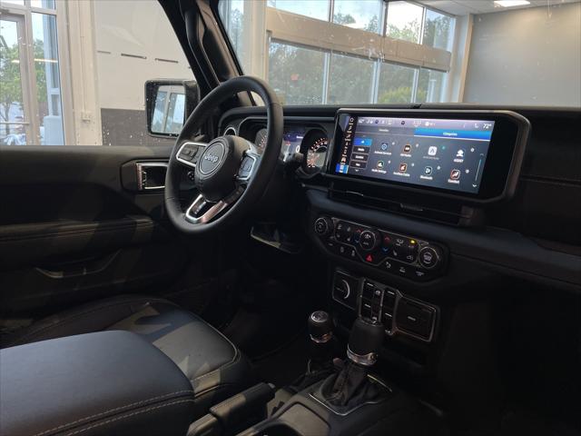 2026 Jeep Wrangler 4-Door Sahara 4x4