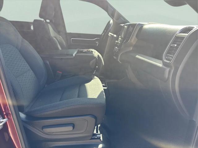 2025 Ram 1500 Big Horn Crew Cab 4x2 5'7" Box