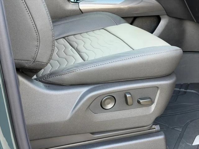 2026 Chevrolet Silverado 2500HD Crew Cab, Standard Bed, XR2, 4WD