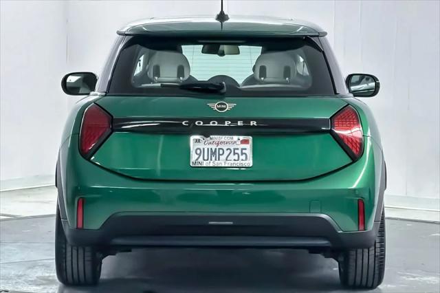 2025 MINI Hardtop Cooper
