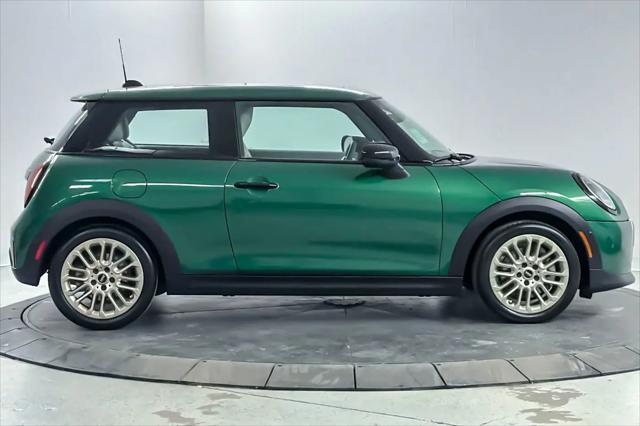 2025 MINI Hardtop Cooper