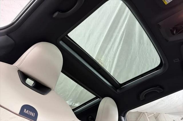 2025 MINI Hardtop Cooper