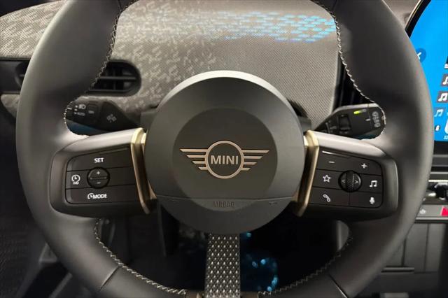2025 MINI Hardtop Cooper