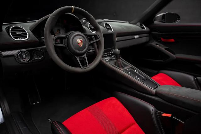 2024 Porsche 718 Spyder RS