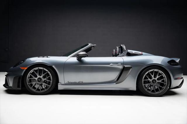 2024 Porsche 718 Spyder RS