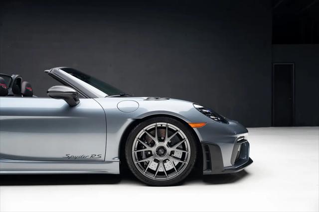2024 Porsche 718 Spyder RS