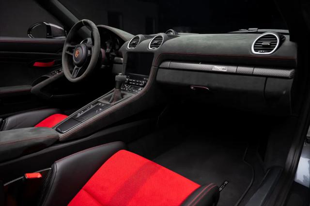 2024 Porsche 718 Spyder RS