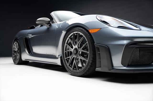 2024 Porsche 718 Spyder RS