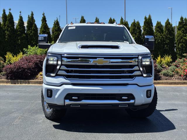 2026 Chevrolet Silverado 2500HD Crew Cab, Standard Bed, High Country, 4WD