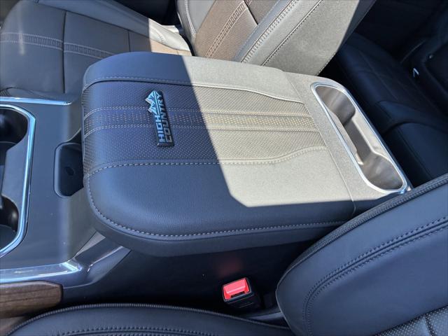 2026 Chevrolet Silverado 2500HD Crew Cab, Standard Bed, High Country, 4WD