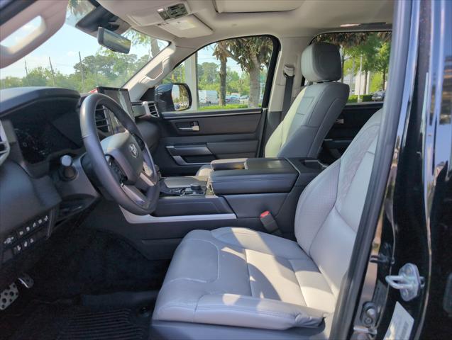 2024 Toyota Sequoia SR5