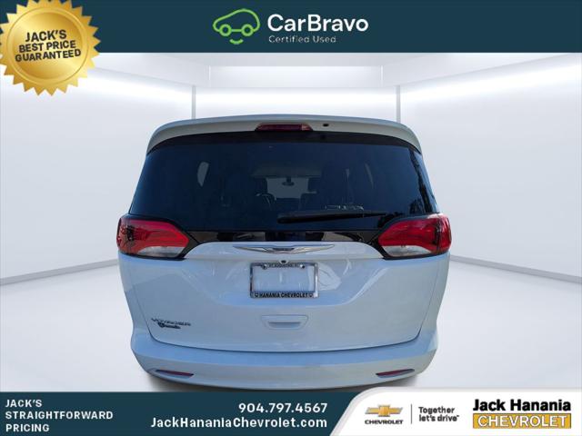 2021 Chrysler Voyager LXI