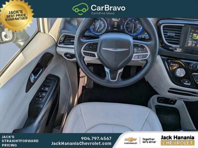 2021 Chrysler Voyager LXI