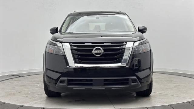 2023 Nissan Pathfinder SV FWD