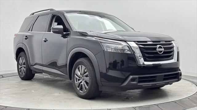 2023 Nissan Pathfinder SV FWD