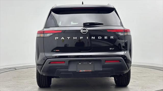 2023 Nissan Pathfinder SV FWD